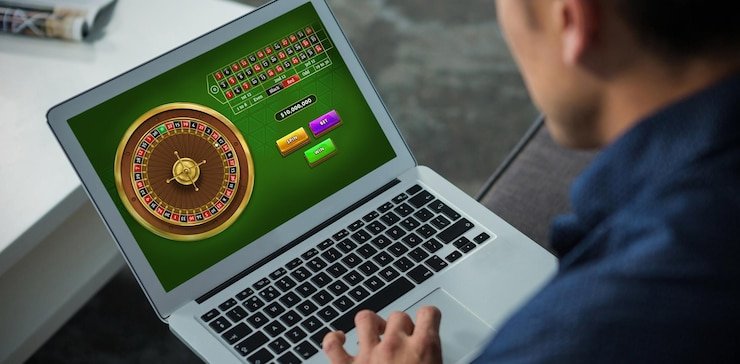 Layar login dan dashboard biru toto dengan opsi pembayaran DANA, OVO, dan metode bank virtual